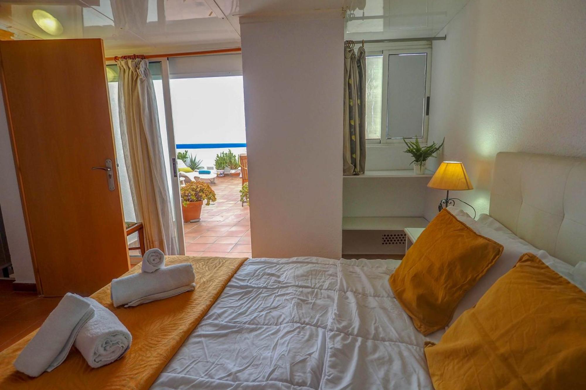 Linda Vista Oasis Penthouse By Hello Homes Sitges Esterno foto
